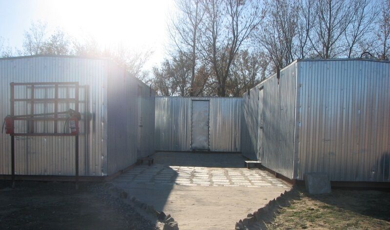 Вид с улицы