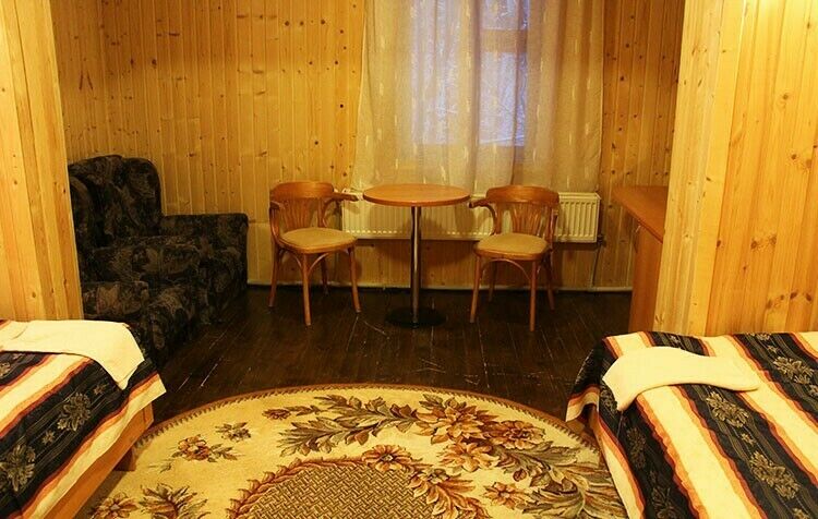 Стандартный 2-местный 2-комнатный (№1-10 в гостинице)