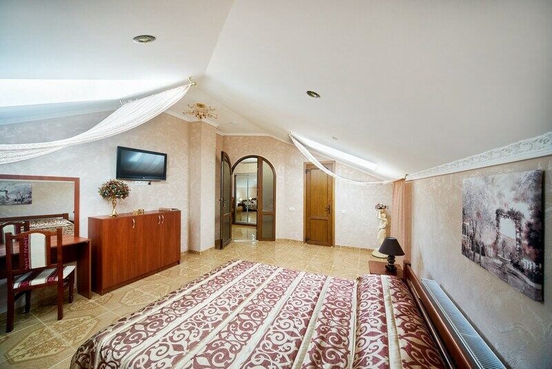 Люкс 2-местный 2-комнатный (2)