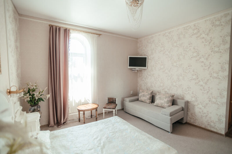 Полулюкс второй этаж (белый) спальня