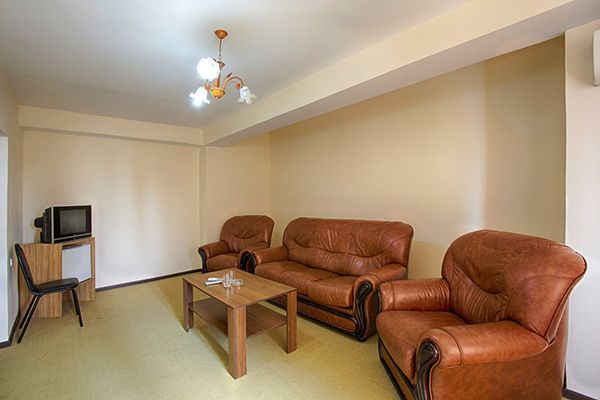 Полулюкс 2-местный 2-комнатный