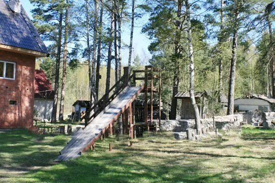 Хорошая детская площадка | Сорочье гнездо, Ленинградская область