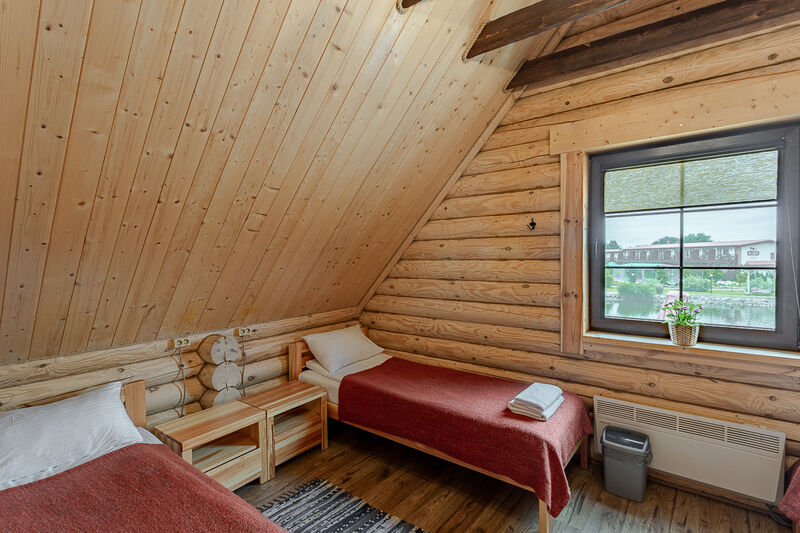 Коттедж 7-местный (Мечта рыбака)