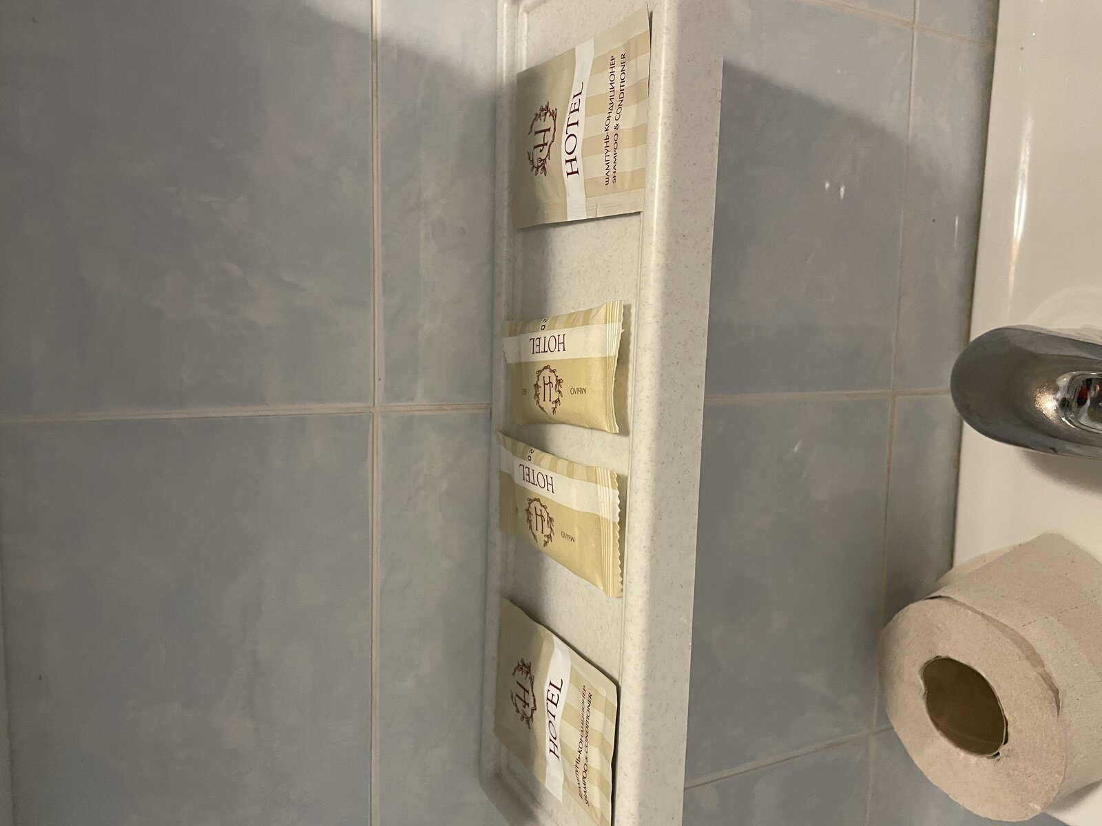 Фото 3 из отзыва об усадьбе Ампиала