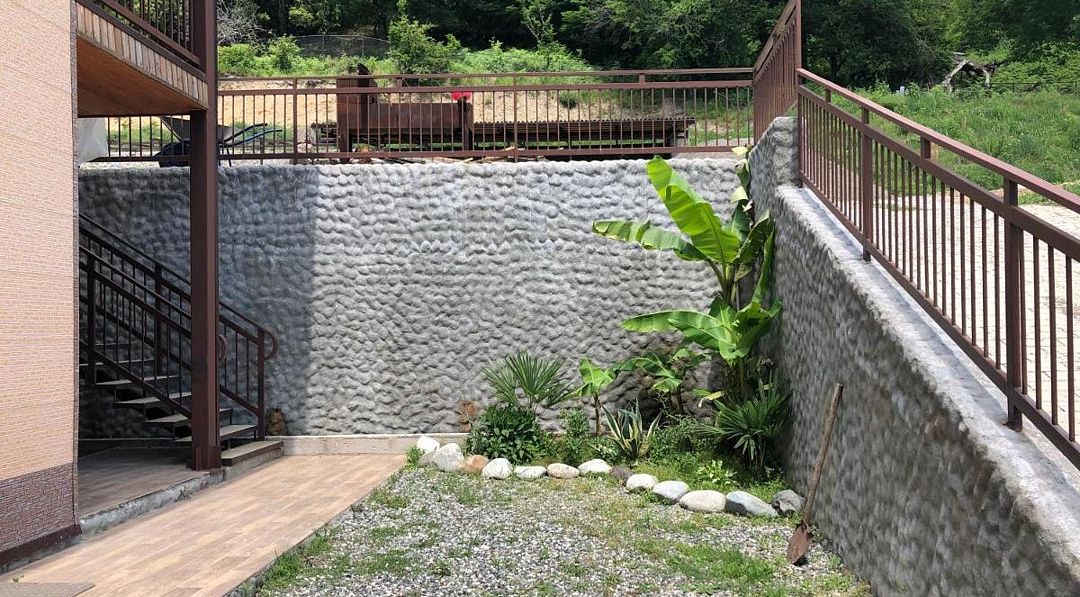 Территория | Оазис, Гагрский район