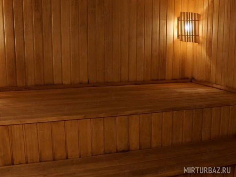 Здесь можно погреться и расслабиться.