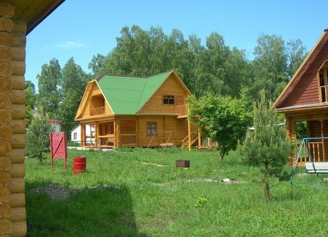 База отдыха Летний сад, поселок Катунь, Алтайский край