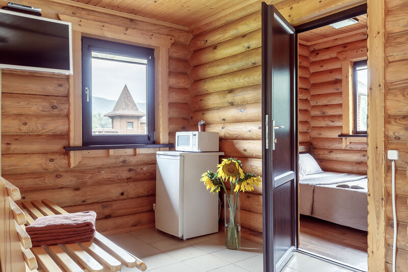 Коттедж 6-местный 2-этажный 3-комнатный (Светлый)