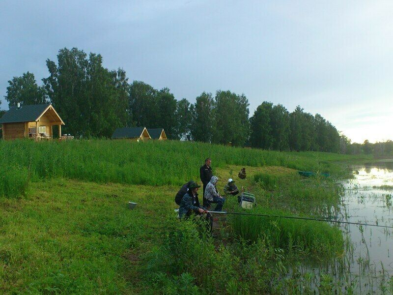 Зарыбленный пруд | Дом Рыболова, Томская область