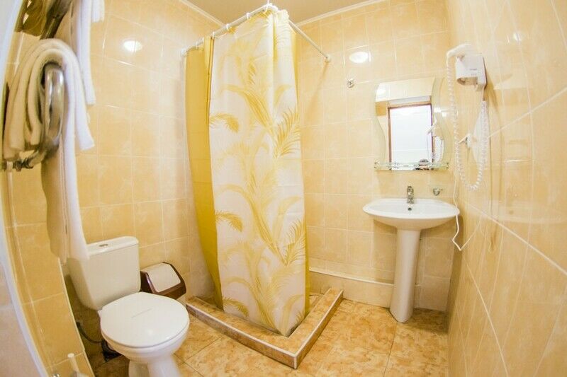 Улучшенный 2-местный (1 категория с балконом)