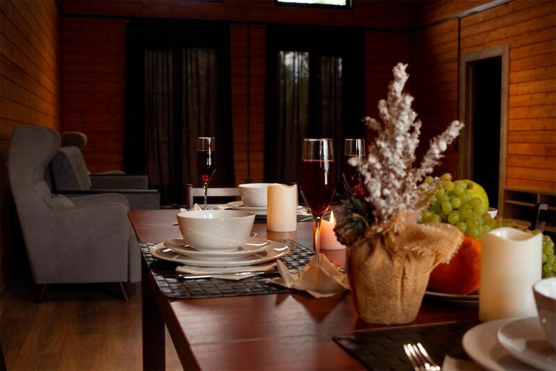 Коттедж 6-местный (108 с сауной)