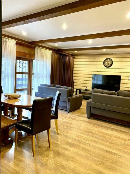 Коттедж 8-местный (110)