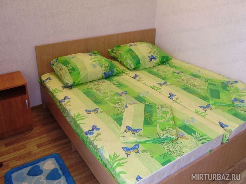 Кровать в номере | Акварель, Краснодарский край