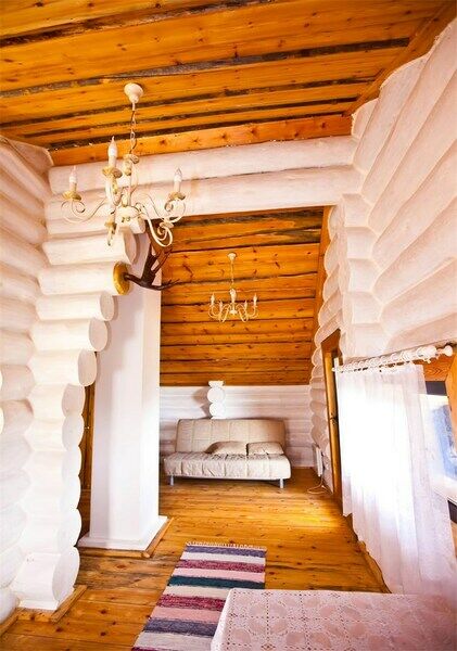 Коттедж 10-местный 5-комнатный «Изба Боярская»