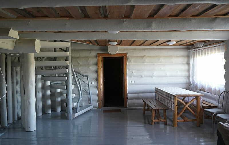 Коттедж 6-местный 3-комнатный «Изба Светлая»