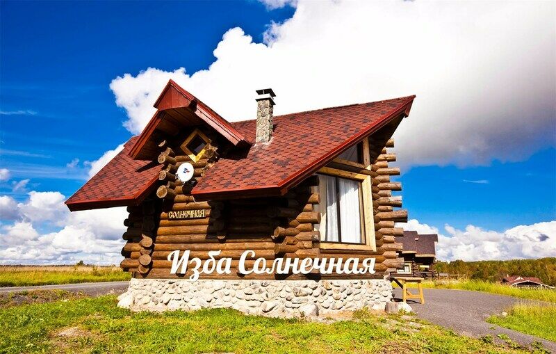 Коттедж 6-местный 3-комнатный «Изба Солнечная»