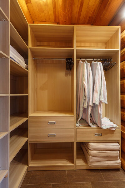 Люкс 6-местный 3-комнатный 2-этажный (в отдельно стоящем срубе)