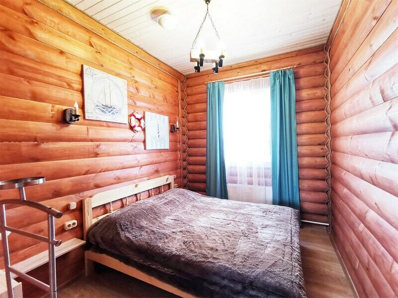 Коттедж 12-местный 5-комнатный (Петр Великий)