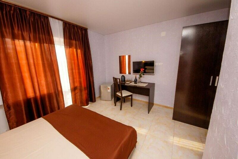 Улучшенный 2-местный 1-комнатный DBL (с балконом)