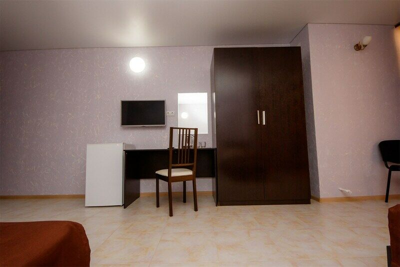 Улучшенный 3-местный 1-комнатный (с панорамными окнами)