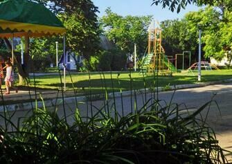 Детская площадка | Лилия, Крым
