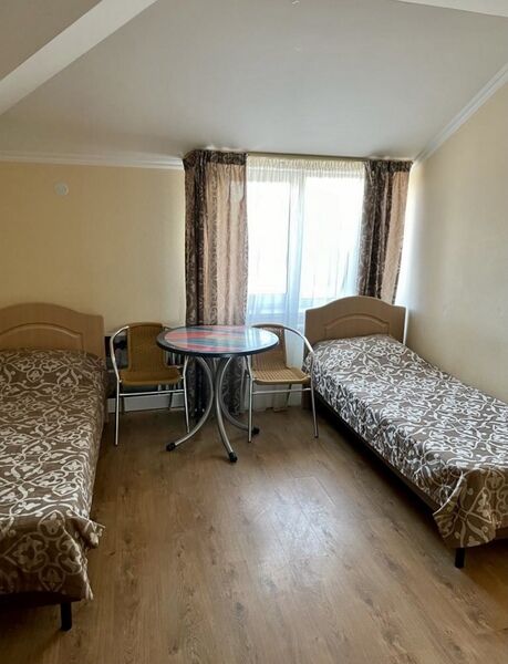 Стандартный 4-местный 2-комнатный