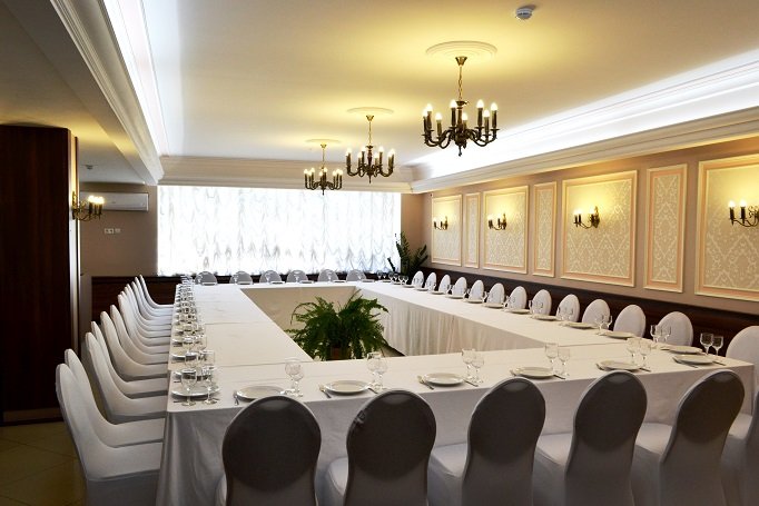 «Тет–а–тет»