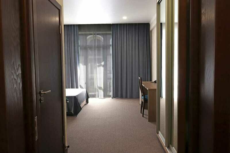 Люкс с патио