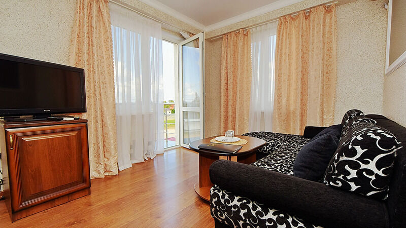 Делюкс 2-местный (c балконом)