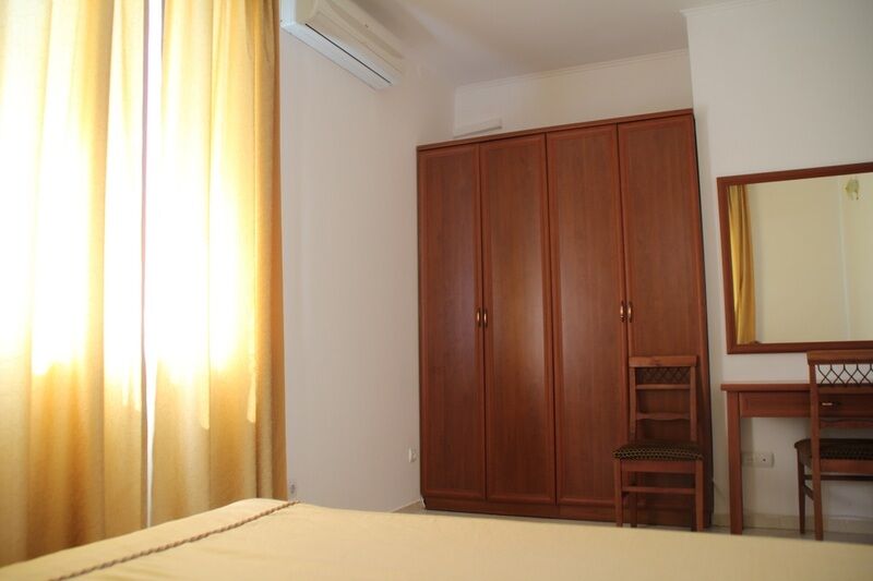 Люкс 4-местный 2-комнатный