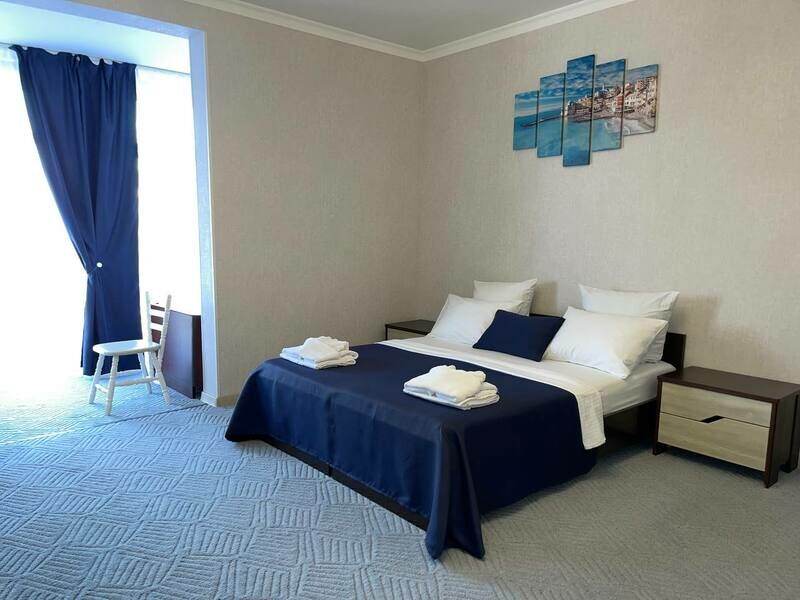 Семейный 5-местный (№24)