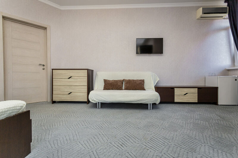 Семейный 5-местный (№24)