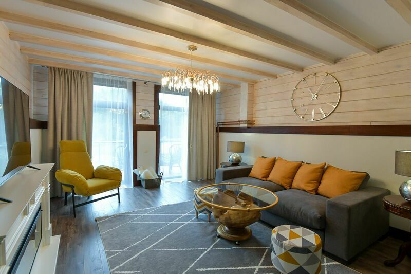 Коттедж Лесной